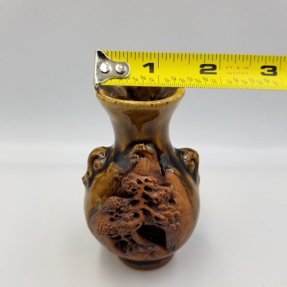 Hand-Carved Japanese Ceramic Vase 3.25 Inches Tall - Picture 12 of 12